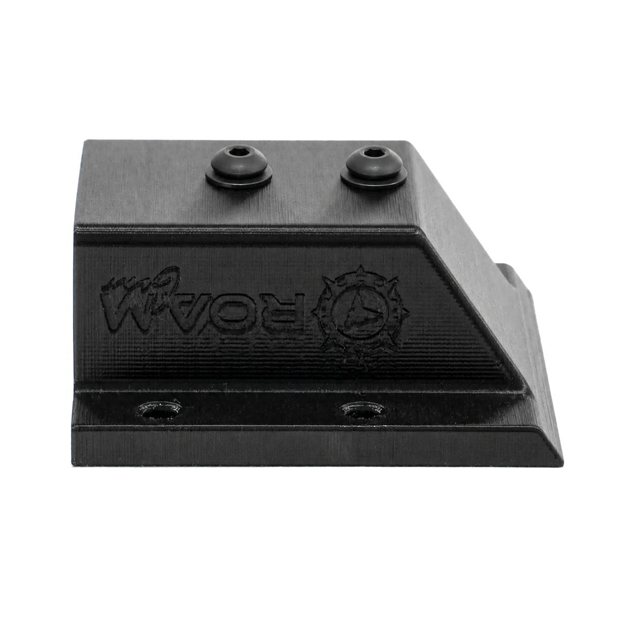Roam Gear 12V single Anderson surface mount side view with Roam Gear branding and mounting holes.
