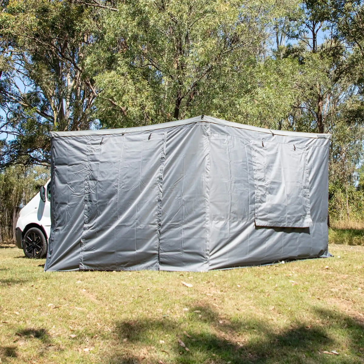 Bushwakka Extreme 270 awning wall kit exterior view with wall panels closed.