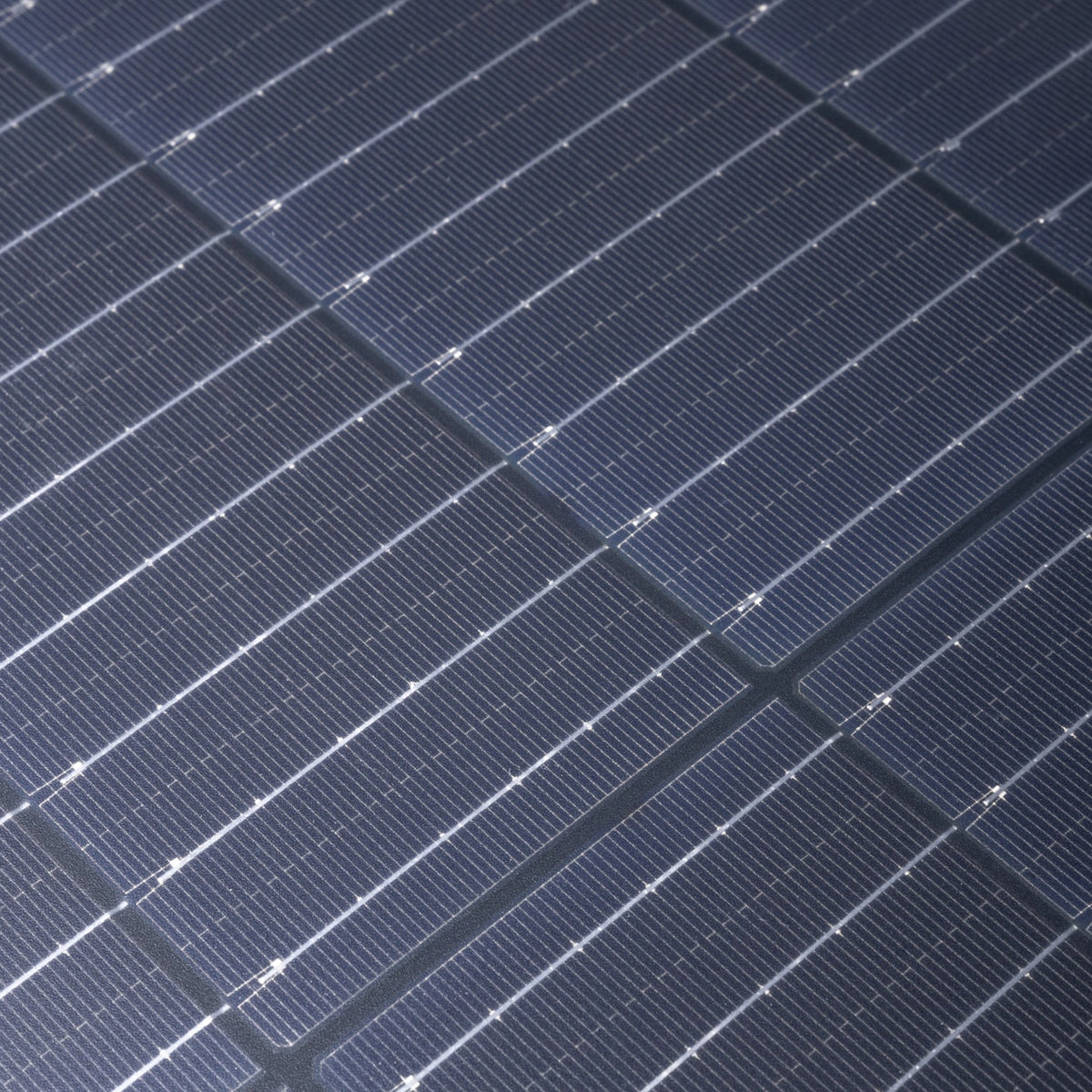 Hardkorr 300W 12V portable solar blanket solar cells viewed close up.