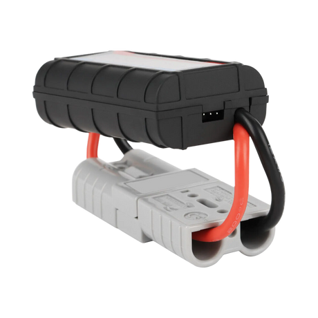 Rekcharge 130A amp meter end view with a three pin port beside the positive and negative leads.